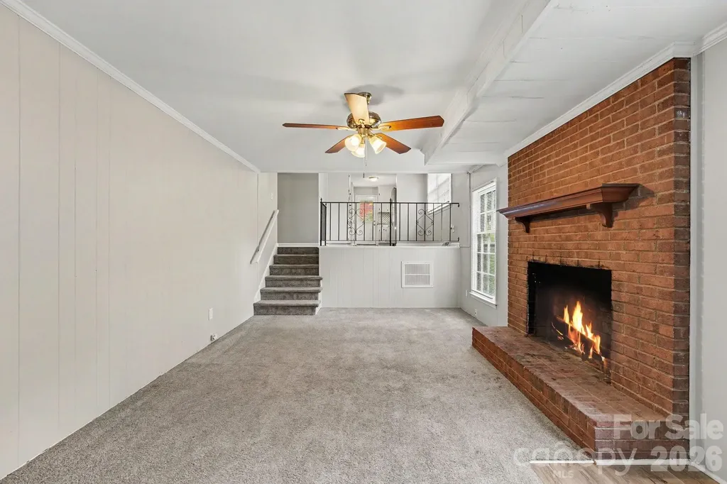 630 Colonial Drive Statesville NC 28625