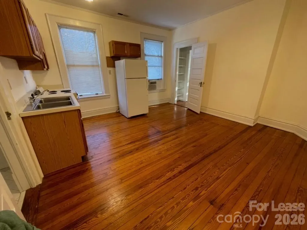 501 E Kingston Avenue Charlotte NC 28203
