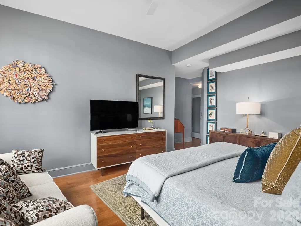 60 Haywood Street Asheville NC 28801