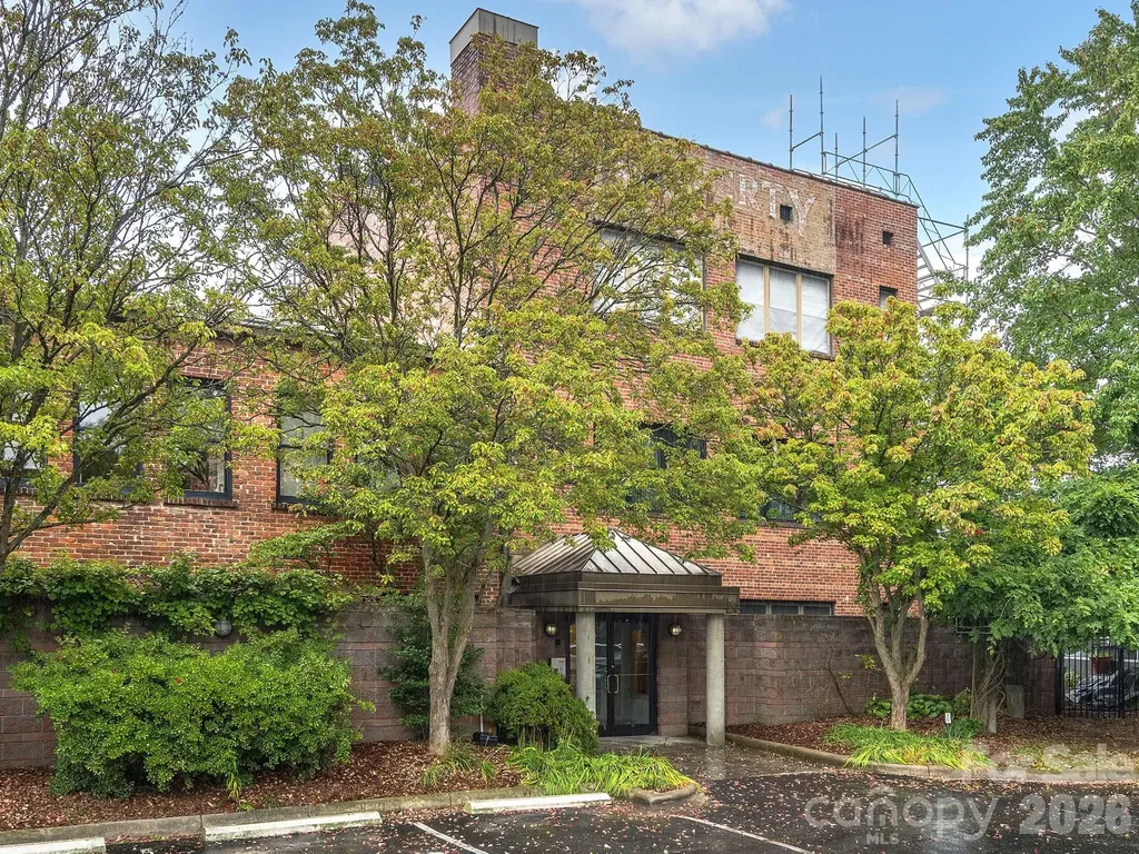 60 Haywood Street Asheville NC 28801