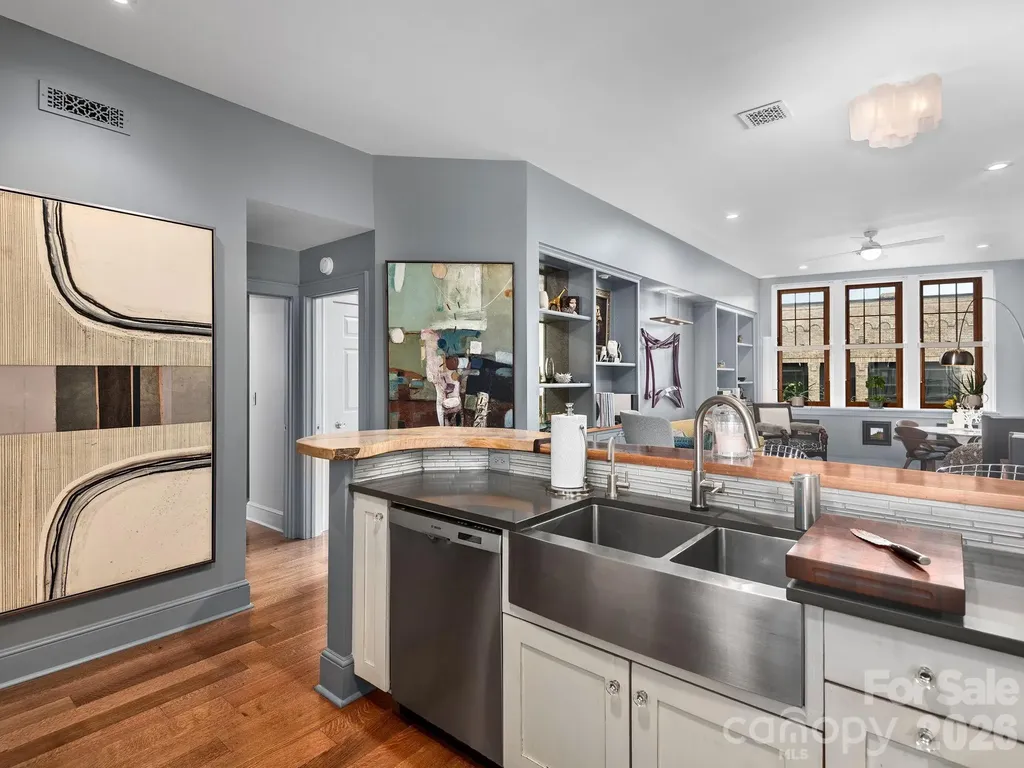 60 Haywood Street Asheville NC 28801