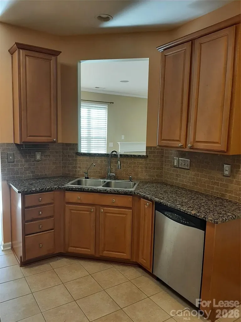 12218 Honor Guard Avenue Charlotte NC 28277
