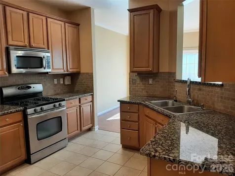 12218 Honor Guard Avenue Charlotte NC 28277