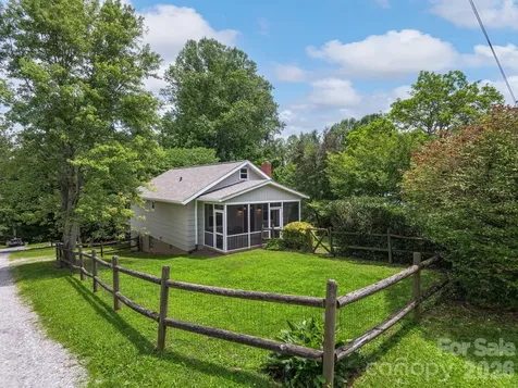 73 Fair Oaks Road Arden NC 28704