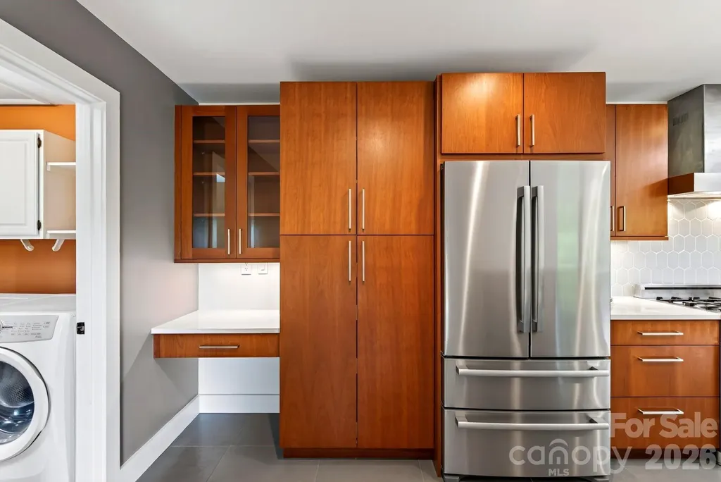 12 Beech Tree Lane Asheville NC 28804