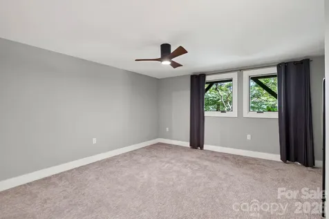 12 Beech Tree Lane Asheville NC 28804