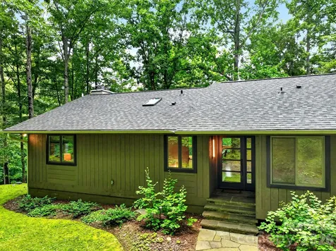 12 Beech Tree Lane Asheville NC 28804