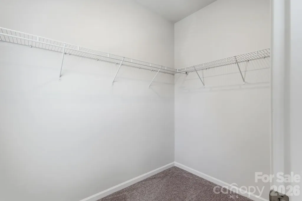 4632 Lakeview Road Charlotte NC 28216