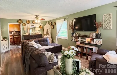 2064 Alberton Lane Lenoir NC 28645