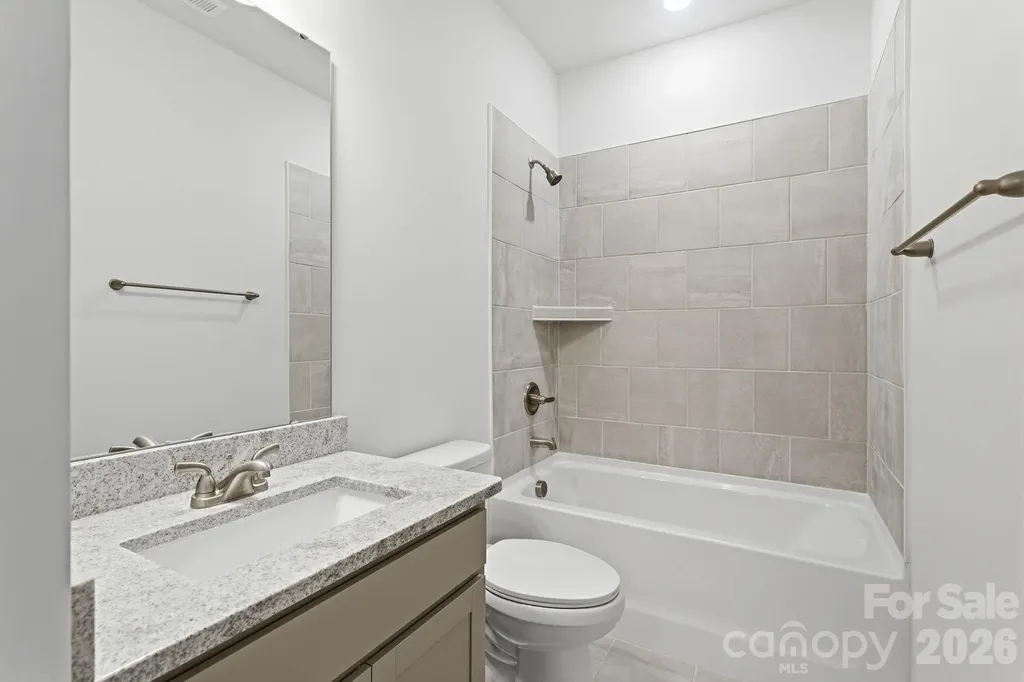 4614 Lakeview Road Charlotte NC 28216