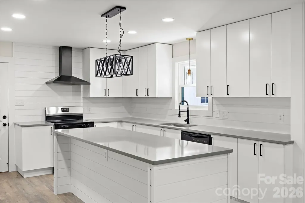 8033 Ritter Drive Charlotte NC 28270