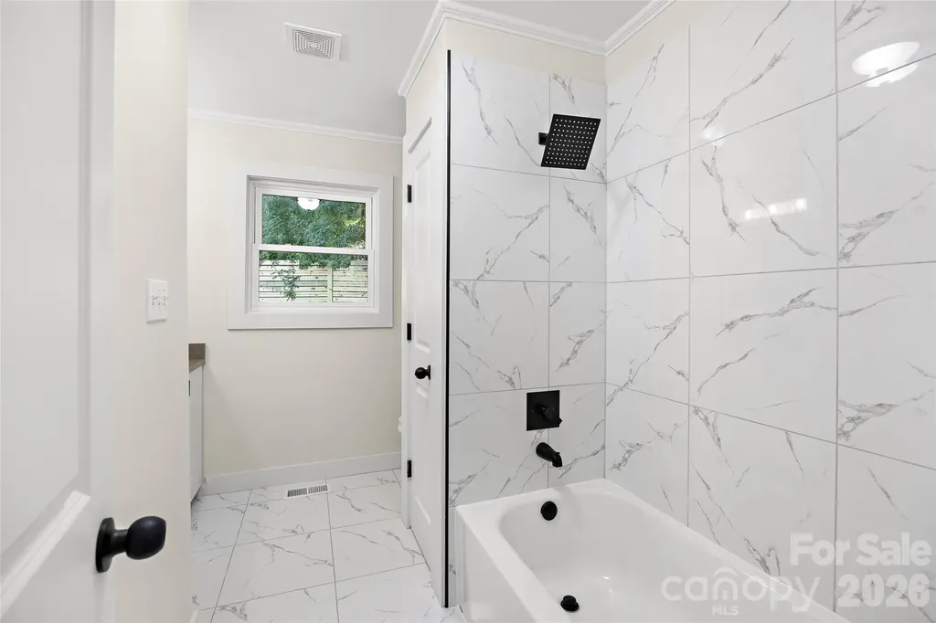 8033 Ritter Drive Charlotte NC 28270