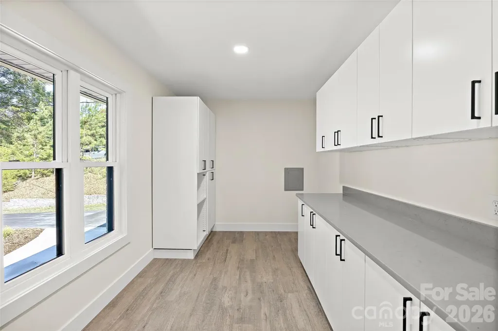 8033 Ritter Drive Charlotte NC 28270