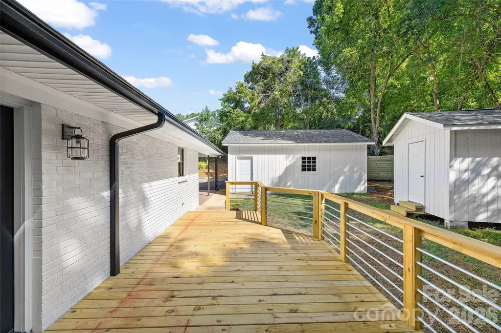 8033 Ritter Drive Charlotte NC 28270