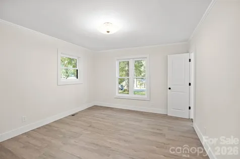 8033 Ritter Drive Charlotte NC 28270