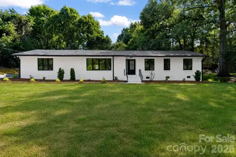8033 Ritter Drive Charlotte NC 28270