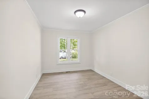 8033 Ritter Drive Charlotte NC 28270