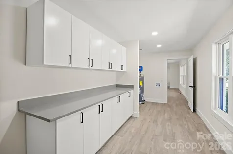 8033 Ritter Drive Charlotte NC 28270
