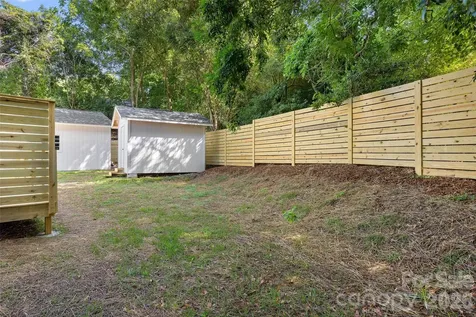 8033 Ritter Drive Charlotte NC 28270