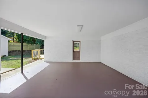 8033 Ritter Drive Charlotte NC 28270