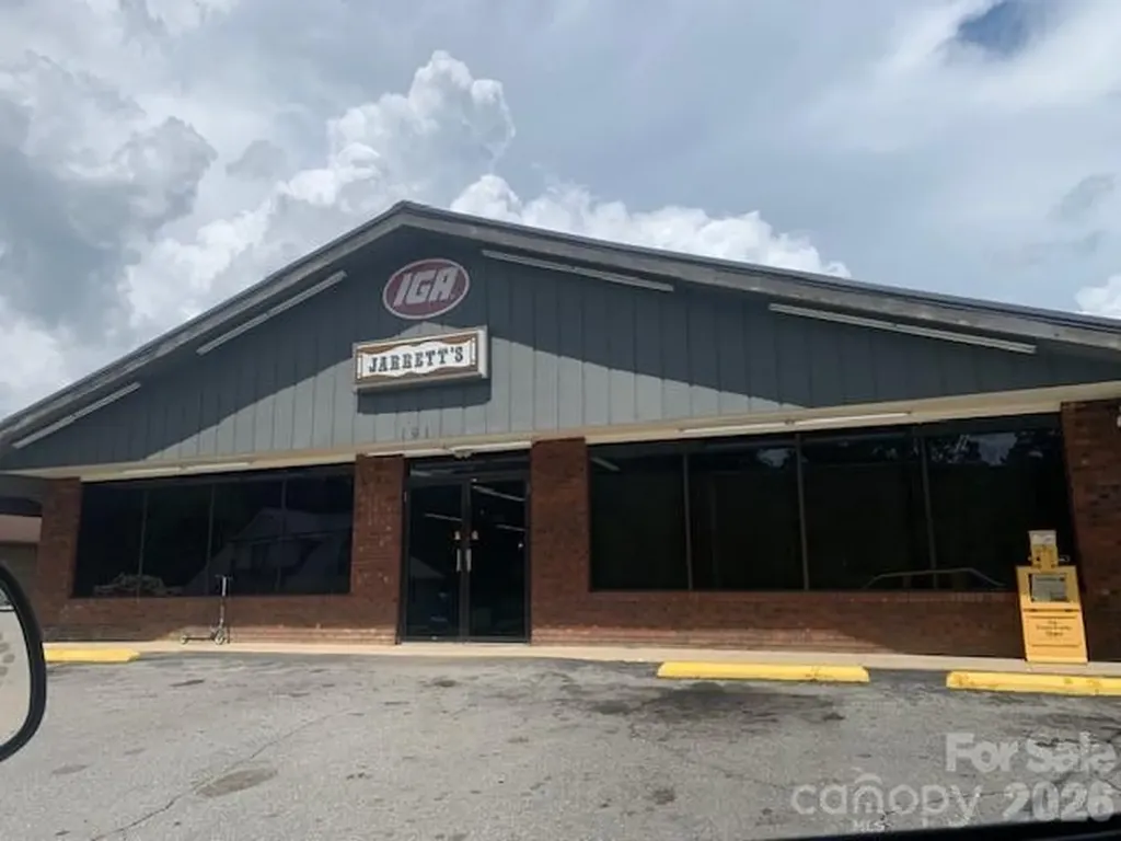28 W Chestnut Street Rosman NC 28712