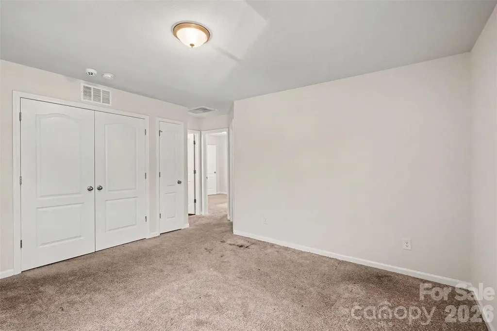 8411 Highgate Drive Charlotte NC 28215