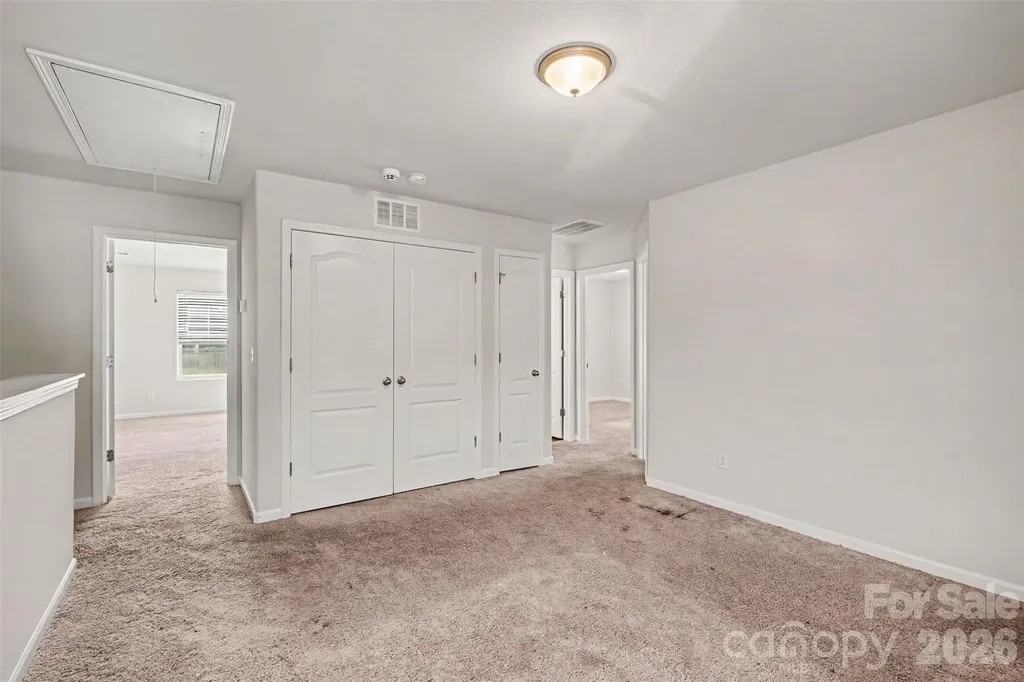 8411 Highgate Drive Charlotte NC 28215