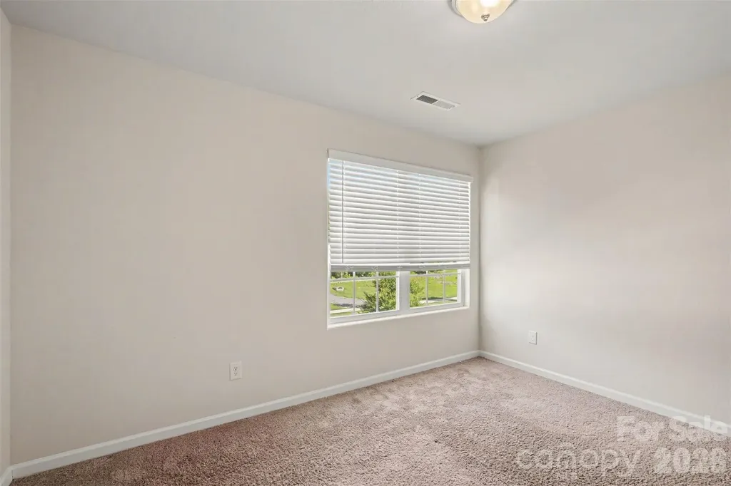 8411 Highgate Drive Charlotte NC 28215