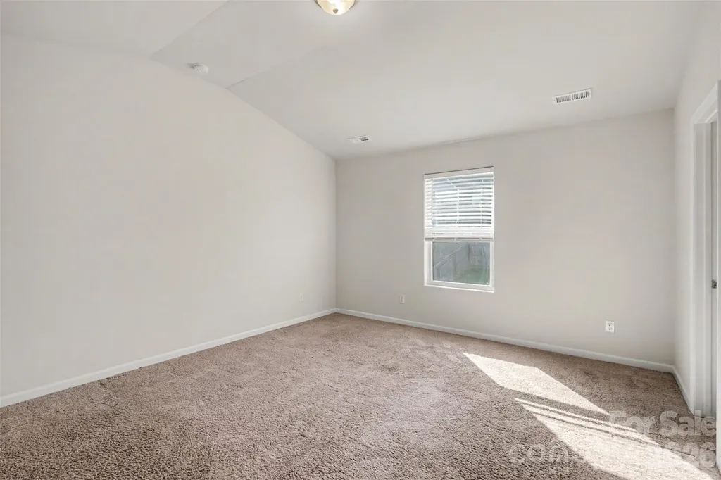8411 Highgate Drive Charlotte NC 28215