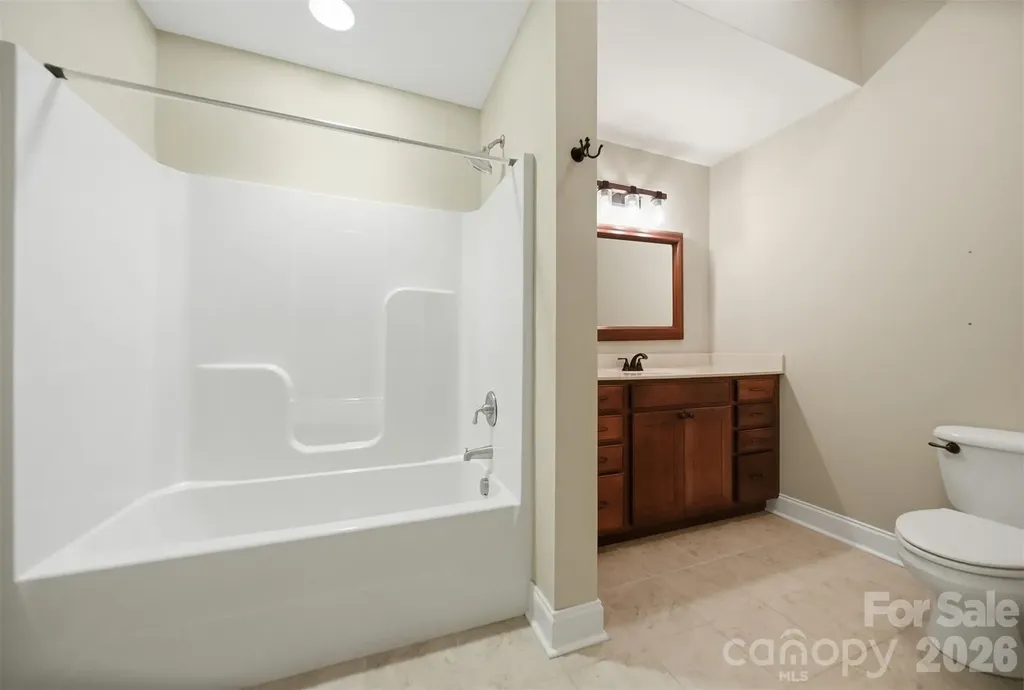 808 Wynnshire Drive Hickory NC 28601