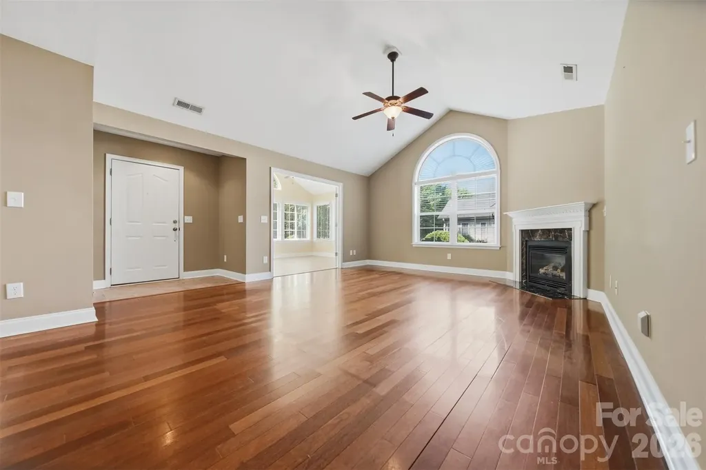 808 Wynnshire Drive Hickory NC 28601