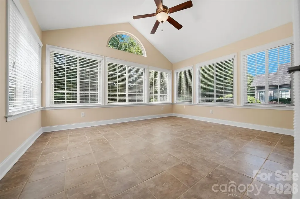 808 Wynnshire Drive Hickory NC 28601