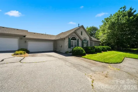 808 Wynnshire Drive Hickory NC 28601