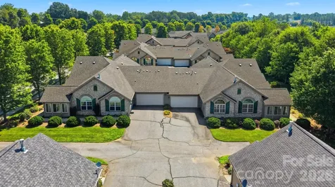 808 Wynnshire Drive Hickory NC 28601