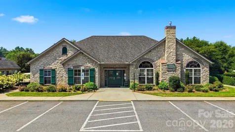 808 Wynnshire Drive Hickory NC 28601