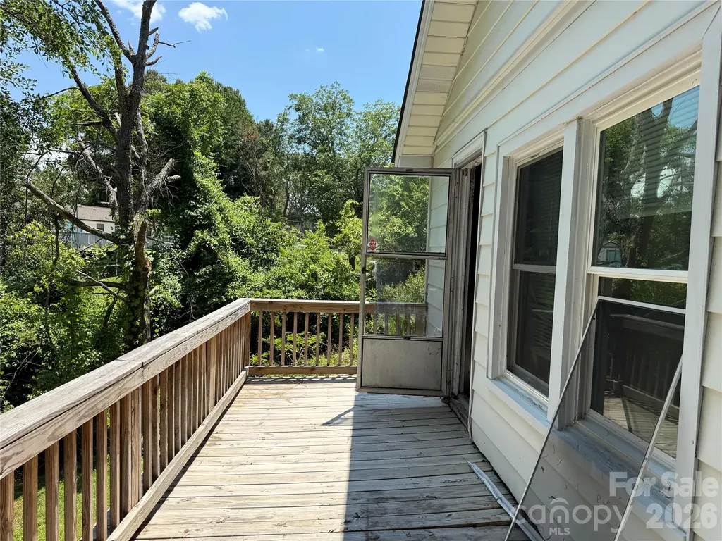 514 S Avon Street Gastonia NC 28054
