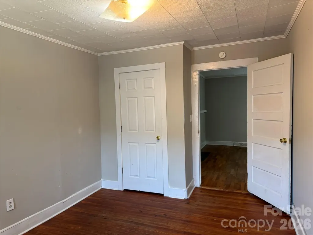514 S Avon Street Gastonia NC 28054