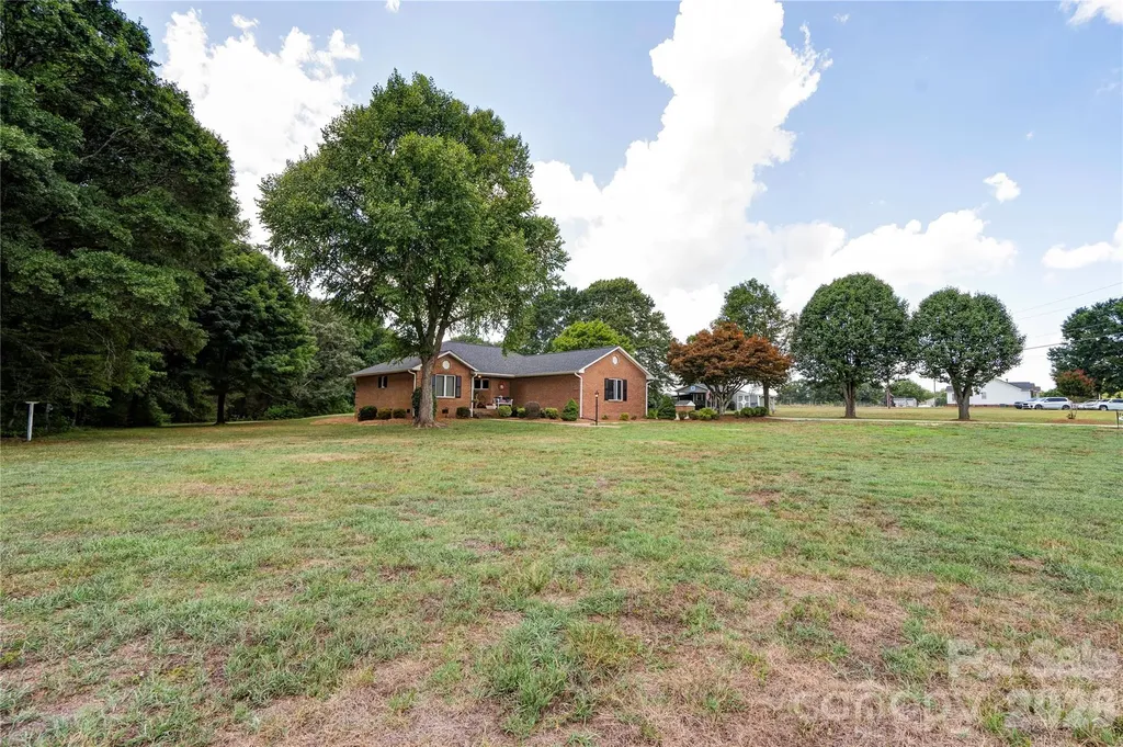 2002 Flint Hill Church Road Shelby NC 28152