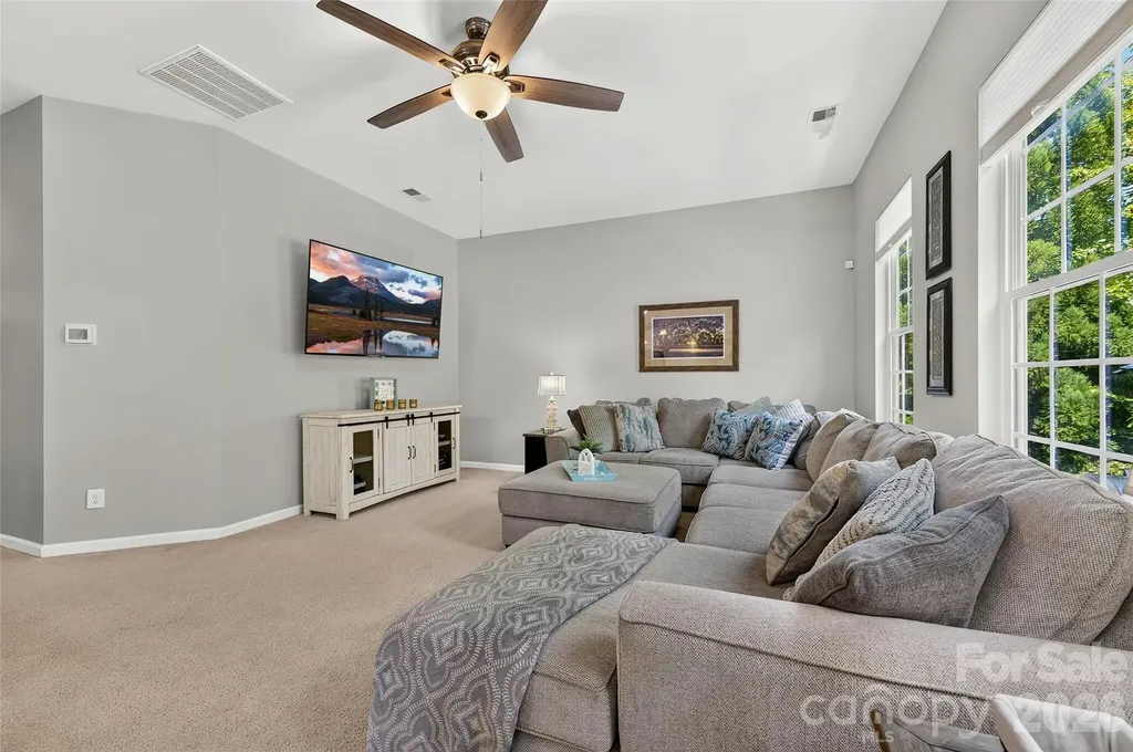 4018 Harmattan Drive Denver NC 28037