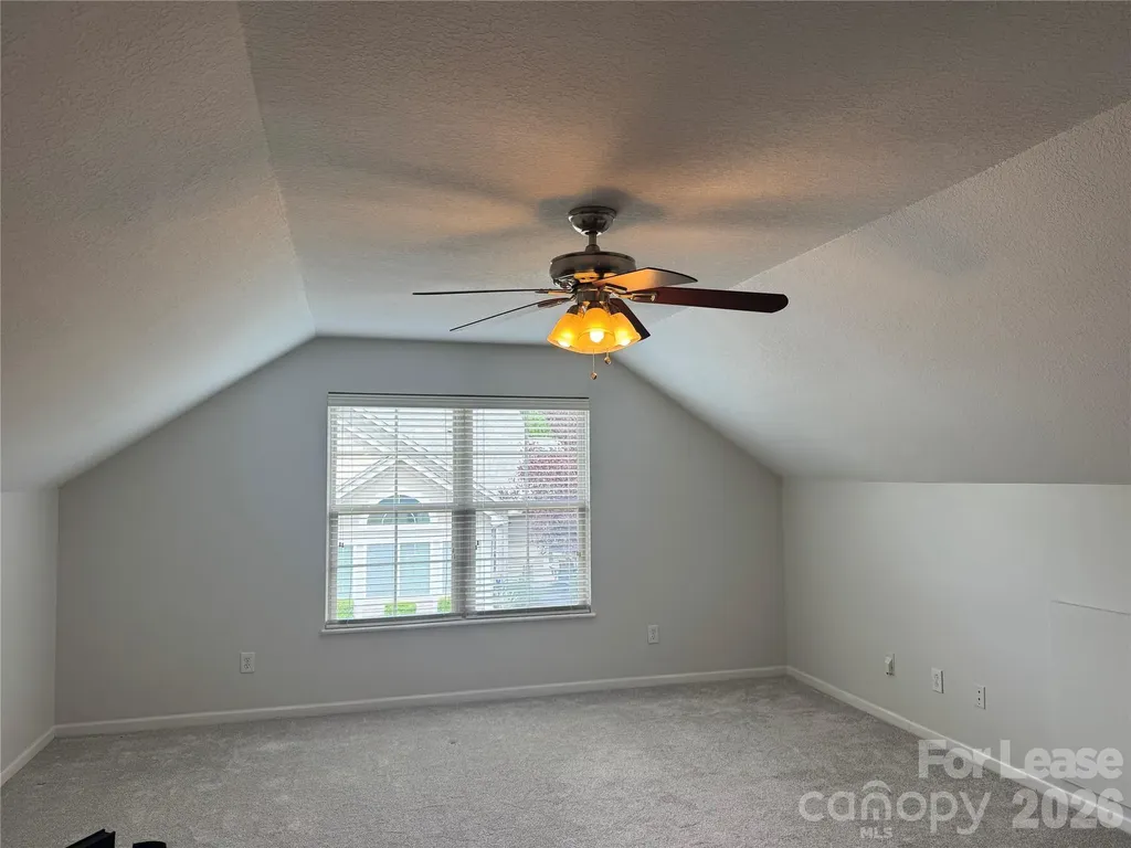 2416 Coltsview Road Matthews NC 28105