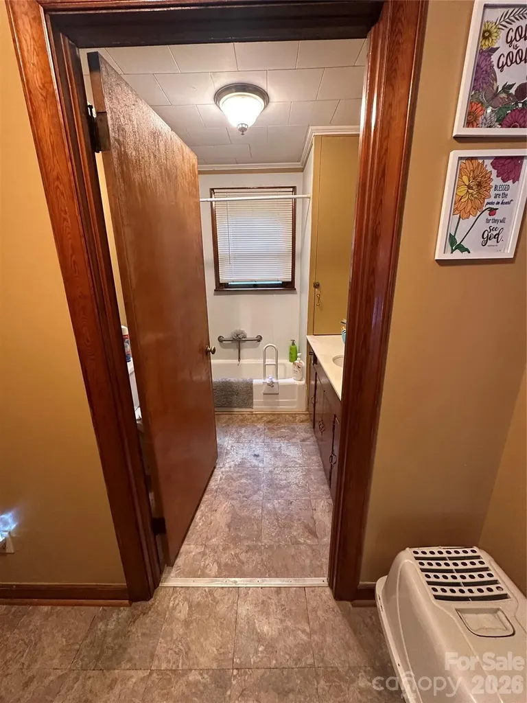 107 Vida Lane Cherryville NC 28021