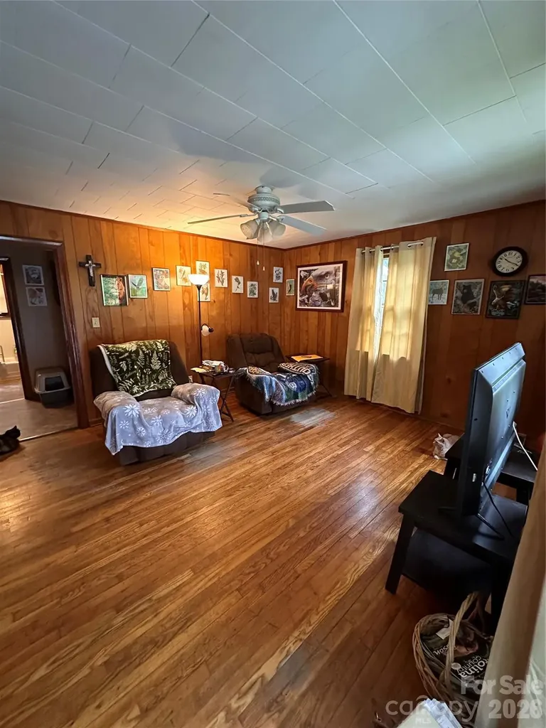 107 Vida Lane Cherryville NC 28021