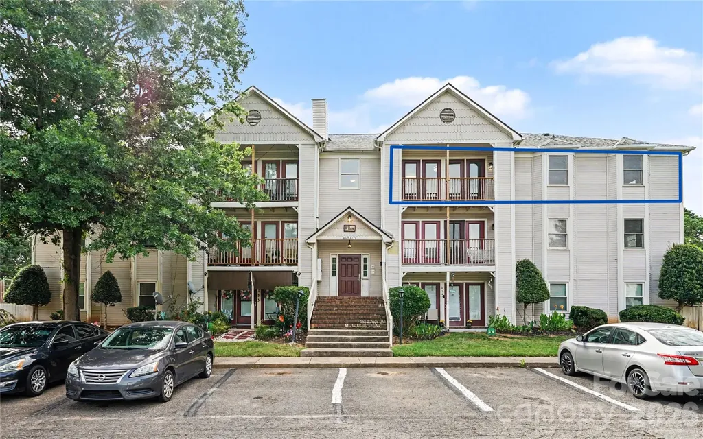 6165 Meadow Rose Lane Charlotte NC 28215
