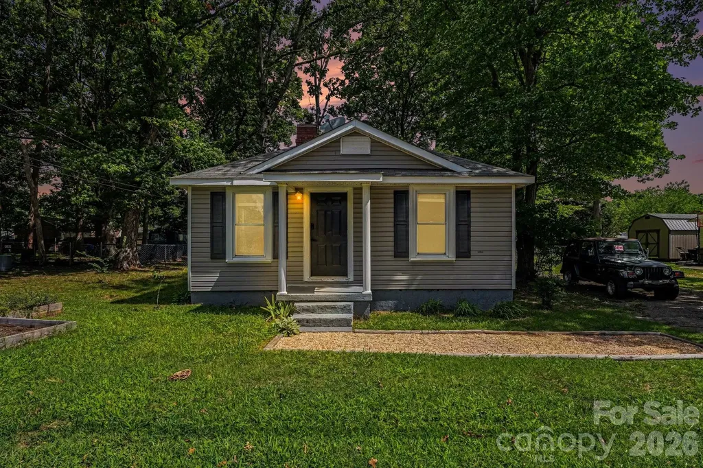 2111 Englewood Street Kannapolis NC 28083