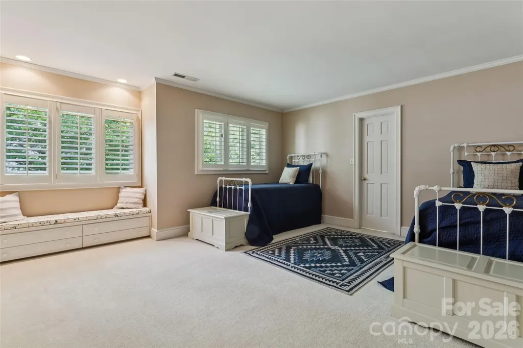 5121 Chillmark Road Charlotte NC 28226