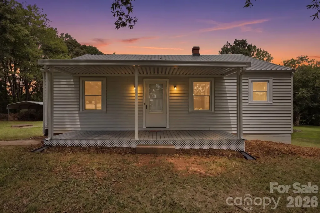 825 21st Street Drive SE Hickory NC 28602