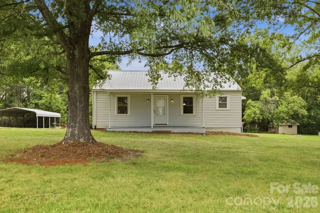 825 21st Street Drive SE Hickory NC 28602