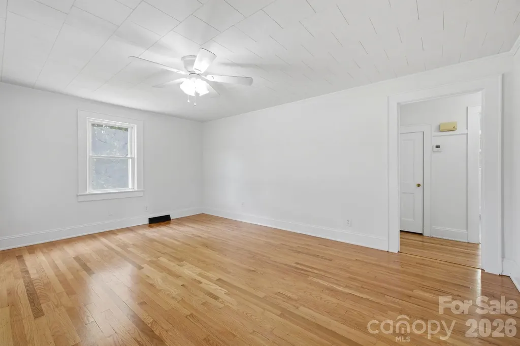825 21st Street Drive SE Hickory NC 28602