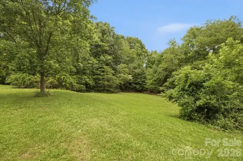 825 21st Street Drive SE Hickory NC 28602