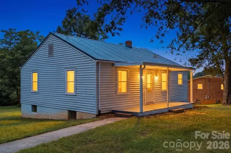 825 21st Street Drive SE Hickory NC 28602
